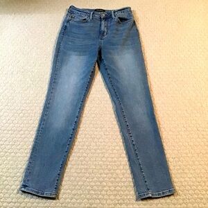 Judy Blue Jeans Women’s (tag) 5/27 Boyfriend Fit Medium Wash Stretch Denim